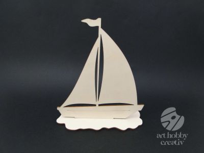Barca cu vele pe suport din placaj lemn - 22cm 