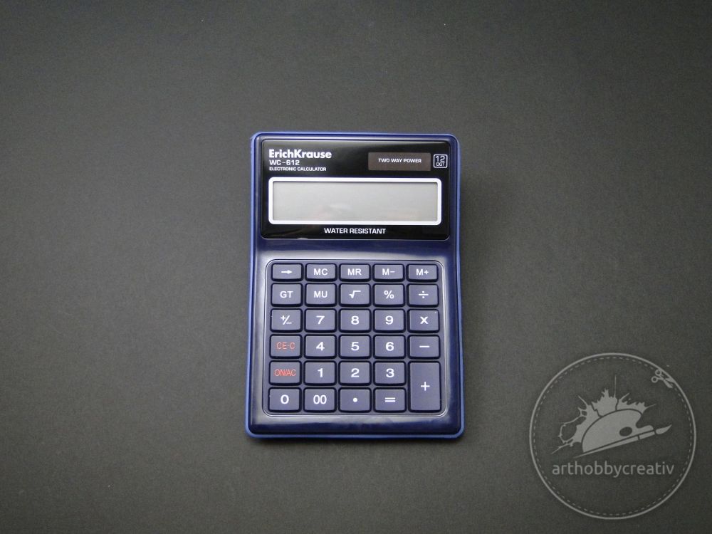 Calculator de birou cu 12 digits - rezistent la apa