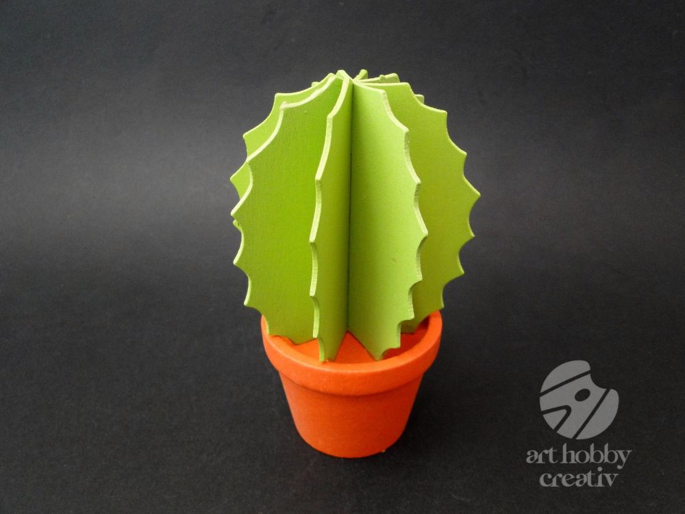 Decor din lemn - cactus verde deschis 12,5cm