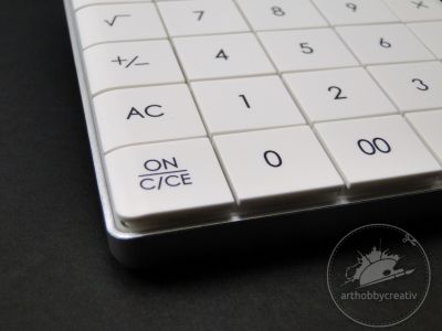 Calculator de birou cu 12 digits DELI - alb