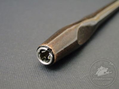 Toc cu forma ergonomica pentru caligrafie - 445764