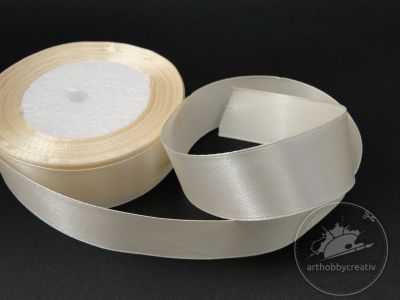 Panglica satin crem 2,5cm/22m