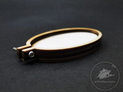 Rama broderie mini/ medalion din lemn - oval 6cm