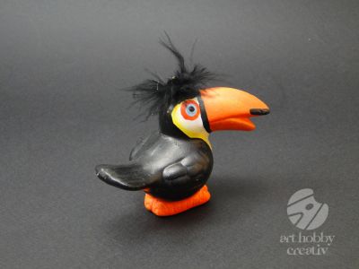 Pasare tucan din ceramica 9,5 cm