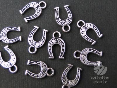 Charm pentru martisor - potcoava argintiu set/10buc