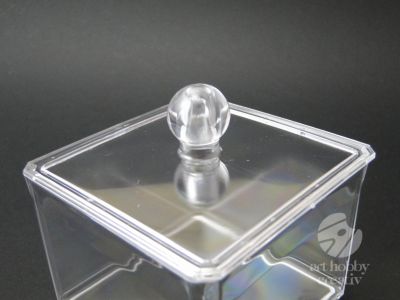 Cutie acrilic transparent cu capac - patrata 9cm