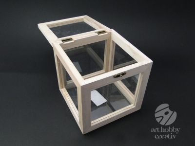 Cutie cubica din lemn cu laturi din plastic - 15cm