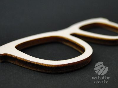 Figurina lemn - ochelari 8,5cm