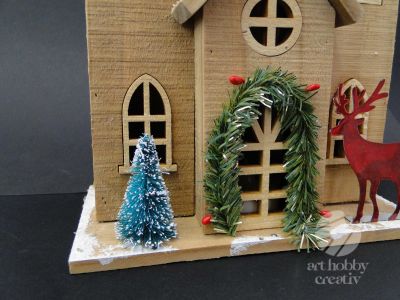 Casuta decor iluminat din interior - biserica 47cm