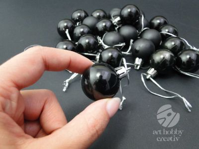 Globulete mini - negru Ø3cm/24buc