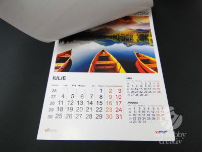 Calendar cu peisaje 12 coli
