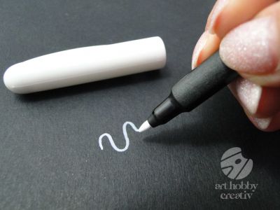 Marker permanent alb - 1,2mm