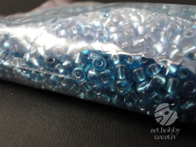 Margele cu foita argintiu 4mm - albastru mediu 500gr