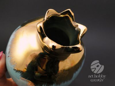 Vaza ceramica - forma de rodie - turcoaz/auriu 9cm
