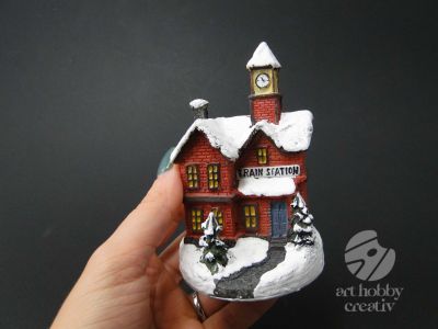 Casuta decor iluminat din interior 11cm