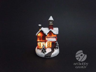 Casuta decor iluminat din interior 11cm