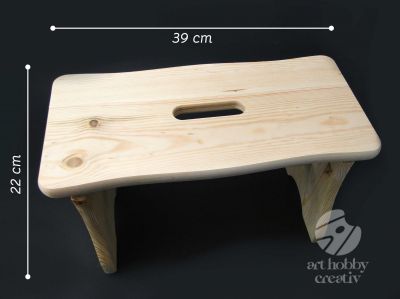 Scaun mic din lemn - 40cm