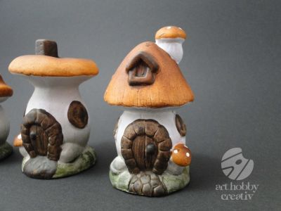 Ciuperca ceramica - casuta dif. modele 11cm