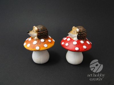 Ciuperca ceramica cu arici dif. nuante 10cm