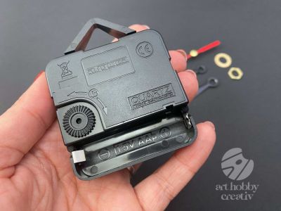 Mecanism ceas cu filet lung si agatator - aratator drept