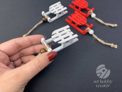 Saniuta decor din lemn alb/rosu - 6,5cm set/2buc