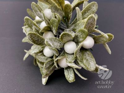 Crenguta brad cu bobite albe 16cm