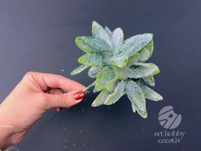 Crenguta decor cu zapada artificiala 21cm