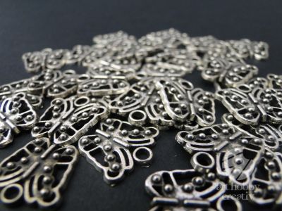 Charm argintiu - fluturi - set/30buc