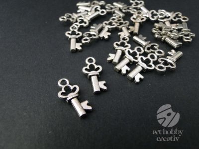 Charm argintiu - cheie 1,5cm - set/10buc