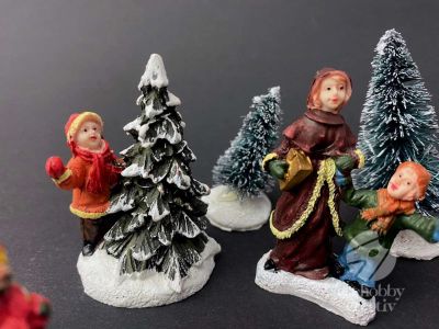 Figurine pentru peisaj de iarna din polirasina set/7elemente