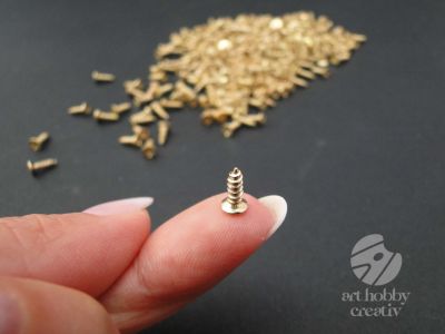 Surub mini auriu 2,5x8mm - set/100buc