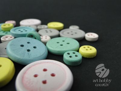 Nasturi lemn dif. culori pastel set/30buc