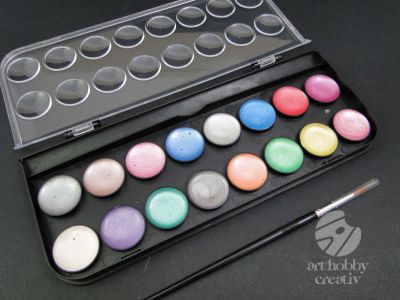 Acuarele cu 16 culori metalizate + pensula