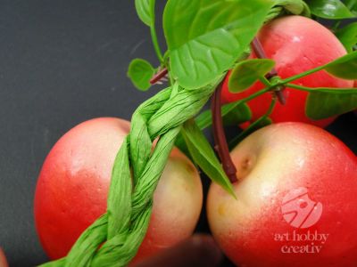 Ghirlanda cu 8 mere artificiale - rosu galbui