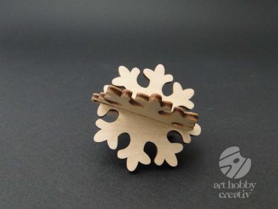 Ornament din lemn - fulg de zapada compus din 2 parti