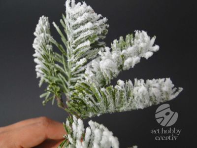 Creanga decor cu zapada artificiala 17cm