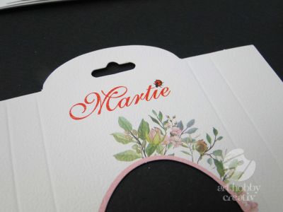 Cutiuta pliabila pentru martisor - fereastra ovala -  17cm