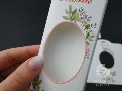 Cutiuta pliabila pentru martisor - fereastra ovala -  17cm