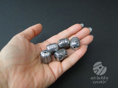 Margele cu efect metalic 2cm 4buc/set.