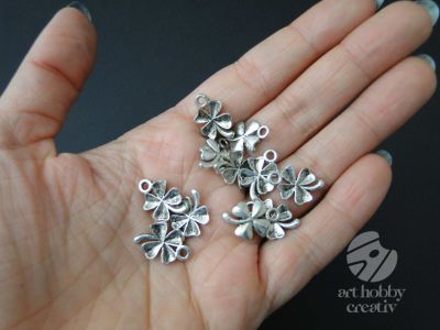 Charm argintiu - trifoi 1,5cm - set/10buc