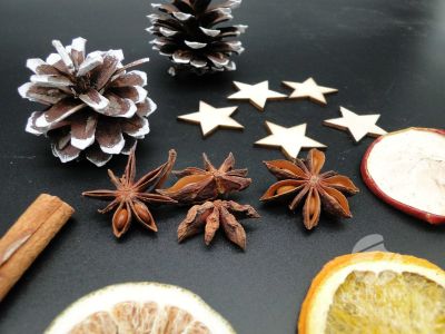 Decor mixt fructe uscate.
