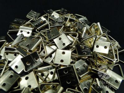 Agatator triunghiular - auriu 10mm set/100buc