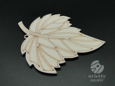 Figurina lemn - frunza 10,5cm