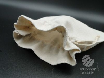 Saculet in cu snur - 17x22cm
