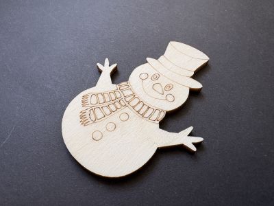 Figurina lemn - om de zapada - 7cm
