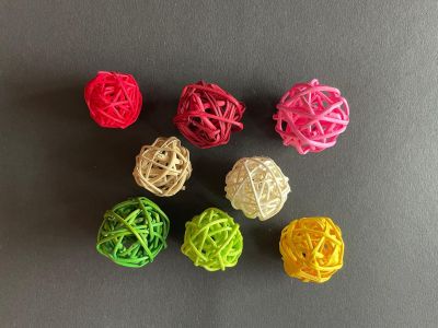 Bile Decorative din Nuiele (Rattan) – Set 8 bucăți – Varianta 1/2