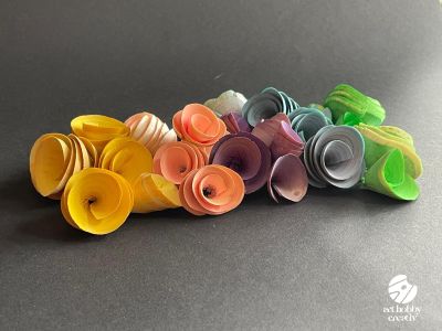 Floricele Decorative din Lemn – Mix Culori (30g)
