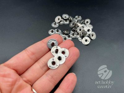 Baze metalice (capse) pentru fitil lumanare 12mm - set/ 50 buc