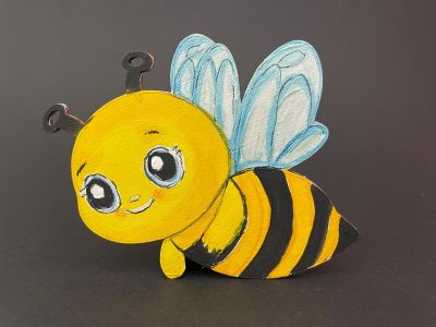 Figurina din lemn de pictat albina, 9cm - forma decorativa DIY