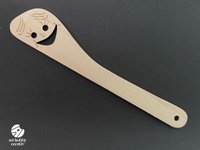 Spatula din Lemn cu Fata Vesela – Lingura Decorativa, 30 cm